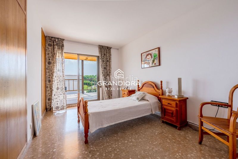 Foto bef7f229-0525-4c70-9f3b-4d474001531b. Miete chalet mit parking pool in Caldes d´Estrac