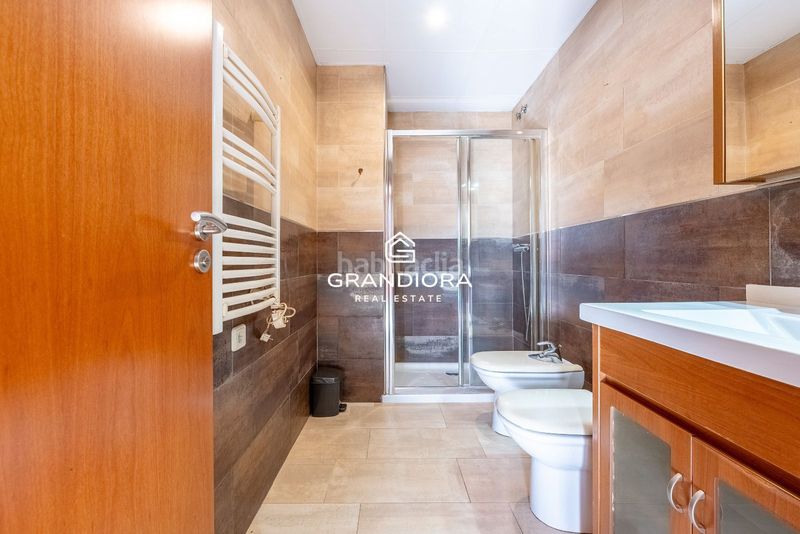 Foto ea1de886-f280-4a92-90aa-bfff18642213. Pis a Centre Arenys de Mar