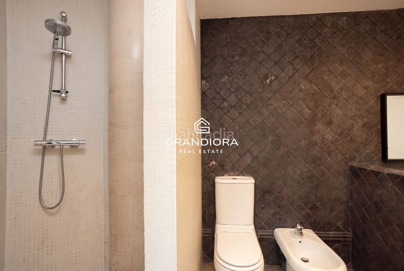 Foto 3f6014b4-6ca6-4754-8fc0-b31751a16724. Affitto chalet con piscina in Alella