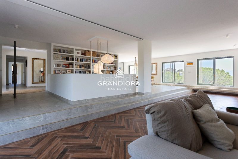 Foto 597f3225-3062-4488-b884-c22ab776fa85. Location chalet avec chauffage parking piscine dans Cabrils