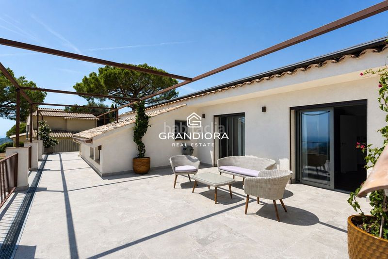 Foto bf74438e-6f15-49b5-8d1a-a6c1e6b4d8a6. Location chalet avec chauffage parking piscine dans Cabrils
