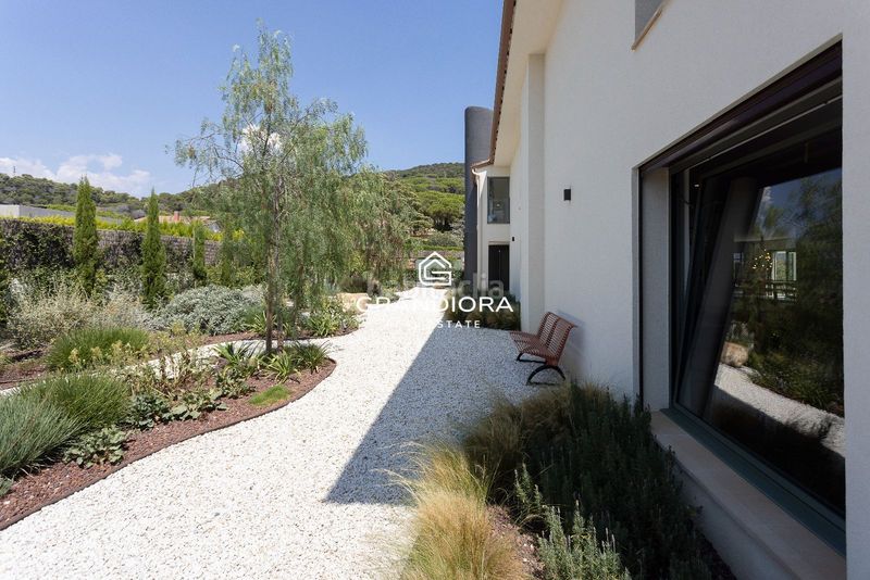 Foto f8fd0c9a-56f2-439c-8d66-bdc0d4c0ceec. Location chalet avec chauffage parking piscine dans Cabrils