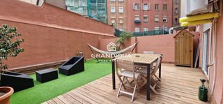 Miete Etagenwohnung  Del parlament. Piso con espectacular terraza de 40m en sant antoni