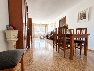 Etagenwohnung in Calle Alcalde Joaquín Quiles 10
