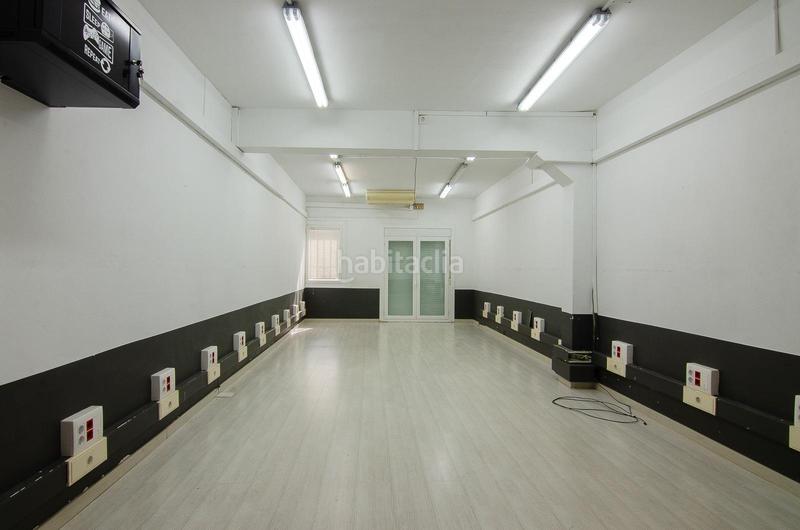 Foto 89f755eb-03d1-429b-be6a-ba0ac804a5b2. Alquiler local comercial en La Bordeta Barcelona