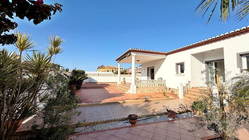 Foto 5e9268f6-6e4e-428c-99a8-50306f97ff4f. Casa a tormos 4 a Verger (el)