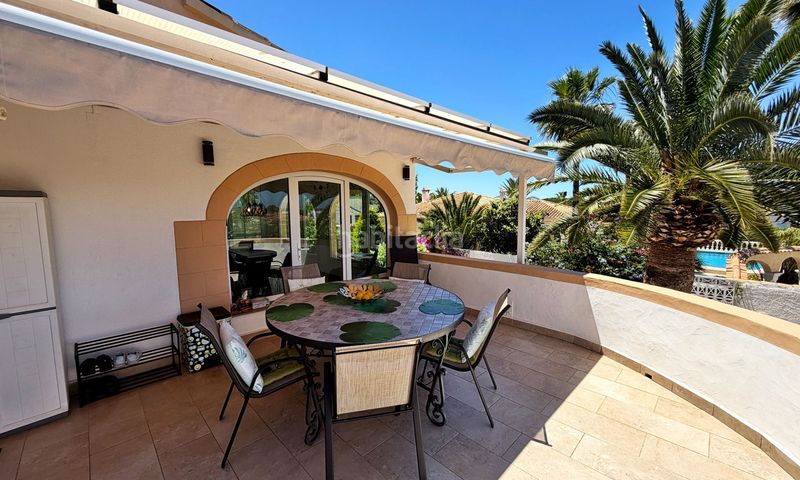 Foto 8d335463-3dbd-4aab-b878-2294317a5b18. Casa amb calefacció piscina a El Montgó Dénia