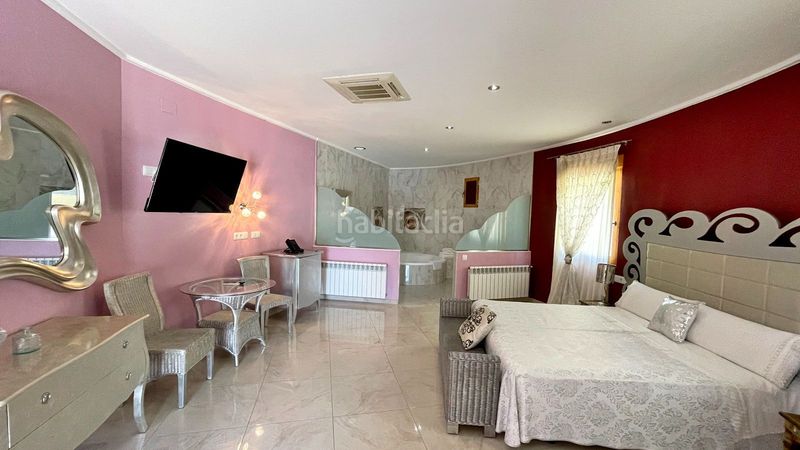 Foto 652fe3b1-f45a-4dd9-b75c-02fc1e8102ba. Edifici a diseminados res 668 a Olleria (l´)