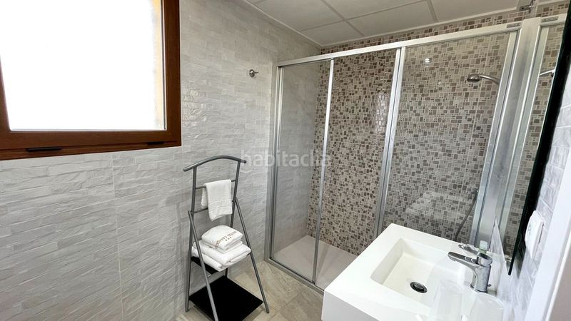 Foto ecec5401-9092-49e2-a957-4e51be2d94d9. Edifici a diseminados res 668 a Olleria (l´)