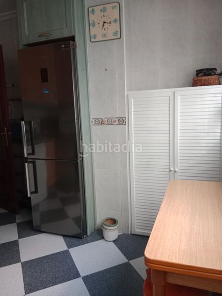Foto a37545de-44cd-414c-a8a4-45c5f1a4bf52. Lloguer pis amb calefacció a Sta. Aurelia - Cantábrico - Atlàntico - La Romería Sevilla