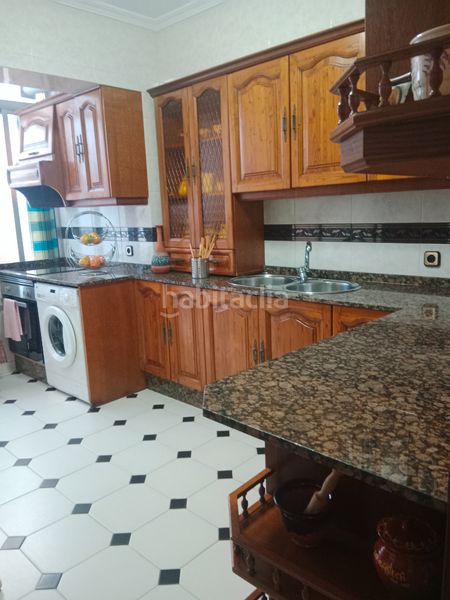 Foto 9f1bb8a6-7406-4b98-b91c-3eca52fe56f6. Rent flat in Coria del Río