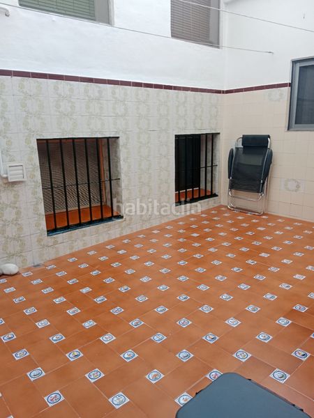 Foto cf121680-b9a3-4cfd-8662-34a68b93117b. Rent flat in Coria del Río