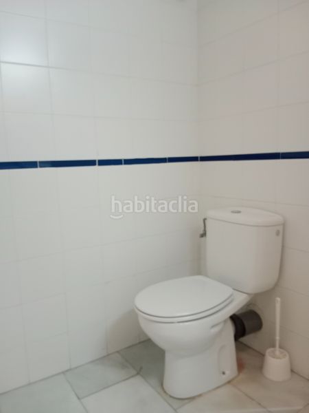 Foto d85c894b-dedb-4759-8bb4-f523ce0f26cc. Lloguer pis amb calefacció a Triana Este Sevilla