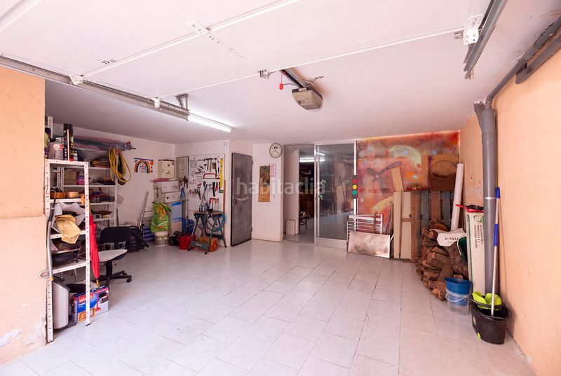 Foto b09ac954-98d6-4a39-94d7-5e633445cff3. Casa aparellada amb xemeneia calefacció a Alpedrete