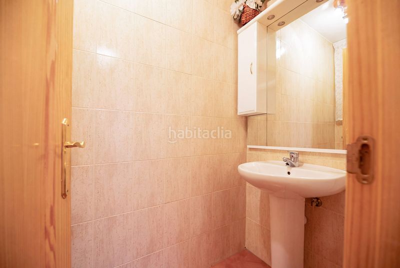 Foto c986a72a-af51-412a-ab7c-b0ca9d6ec180. Casa aparellada amb xemeneia calefacció a Alpedrete