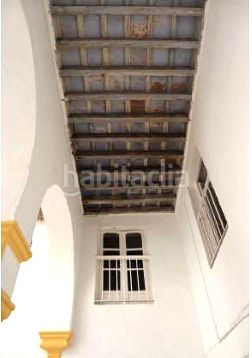 Foto 6cfcf392-4e8d-4466-95e9-cd43a6ed9308. Casa amb xemeneia aparcament a Casco Histórico - Ribera del Marisco Puerto de Santa María (El)