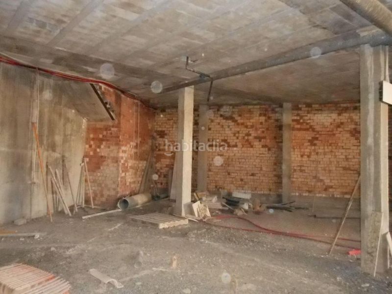 Foto 84d75230-0875-404b-a0ca-f898413618b8. Local comercial a Burguillos