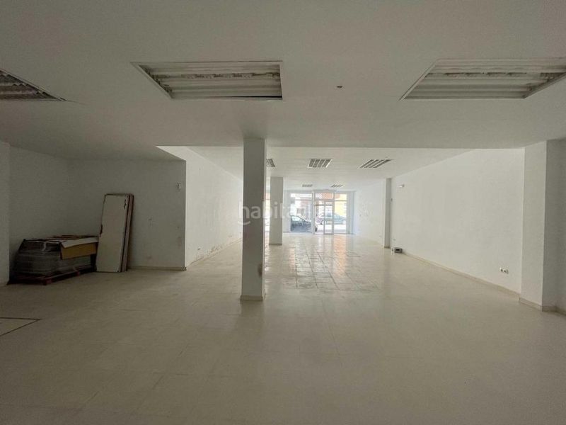 Foto 50adce1e-fe72-49f6-b187-472b3db9e7fb. Local comercial a Coria del Río