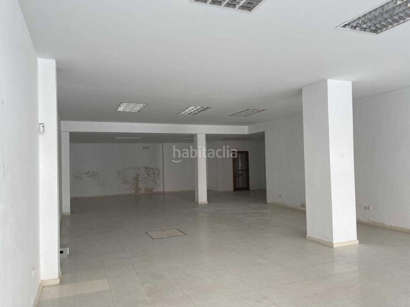 Foto dce72d28-ead7-4486-b1cb-a20d418eb2c0. Local comercial a Coria del Río