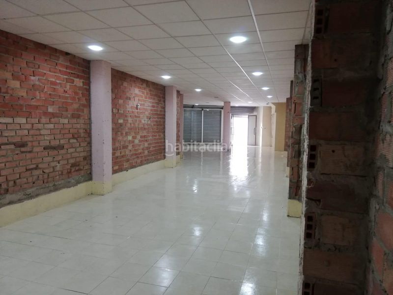 Foto 287dae69-3fb8-46e8-9475-516d3034ad01. Local comercial local en Centro Bormujos