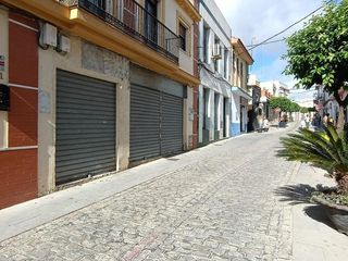 Local Comercial  Calle juan ramon jimenez. Local en bormujos