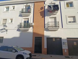 Pis  Calle de la peseta 1. Piso en islantilla
