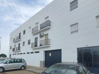 Appartement  Avenida pablo iglesias. Piso vpo en los palacios
