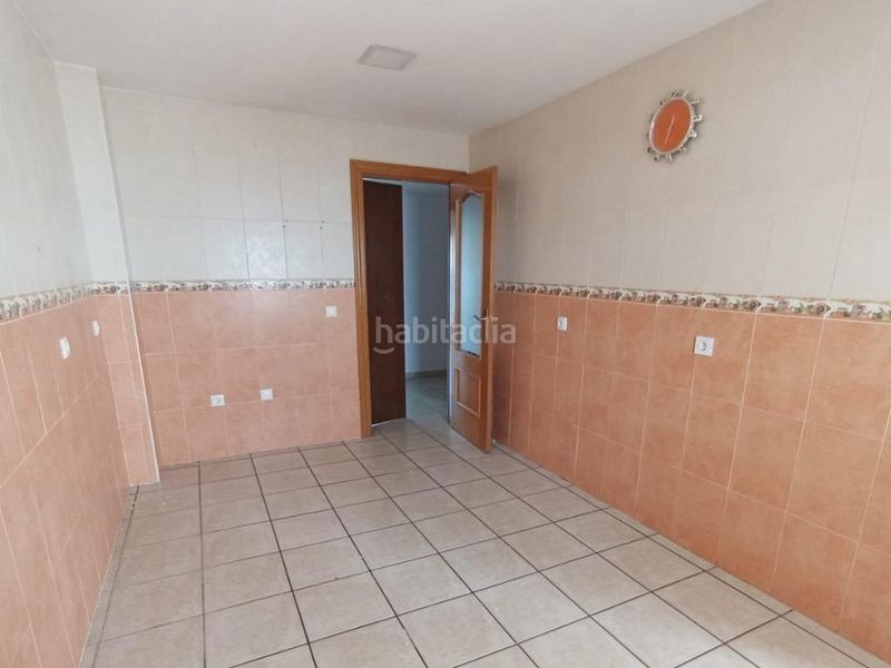 Foto 677fe334-57fe-4fa4-ab89-69ff1f66a82e. Casa adosada en Taraguilla-Estación San Roque