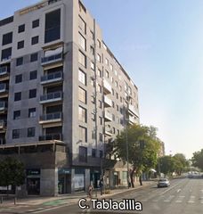 Business premise in Calle Cardenal Ilundain 5
