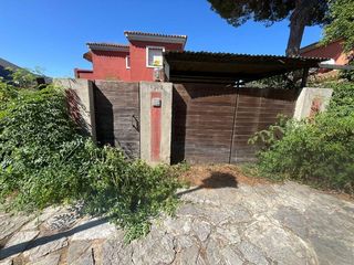 Xalet  Calle abeto. Magn�fico chalet independiente en la urbanizaci�n la juliana, bo
