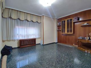 Flat  Baños