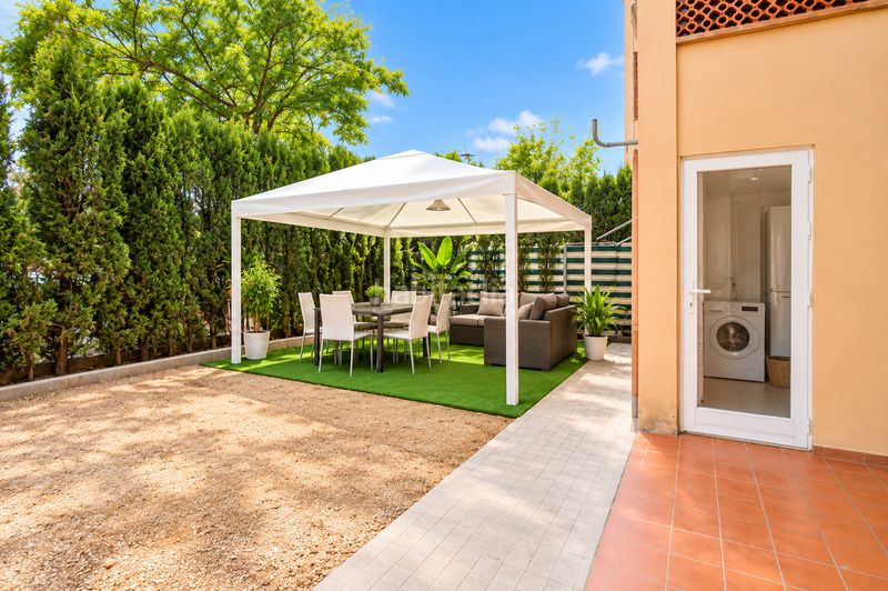 Foto 0c4baddb-3654-48d9-8b66-639b82fdd9aa. Planta baixa amb calefacció piscina a Son Oliva Palma de Mallorca