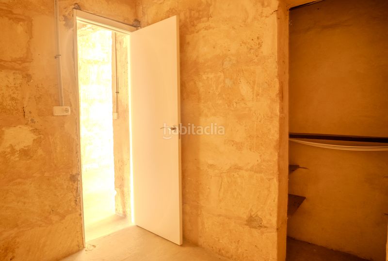 Foto 40ea3b5a-7e6d-461b-b64d-19c31734b74a. Casa adossada a S´Arenal Palma de Mallorca