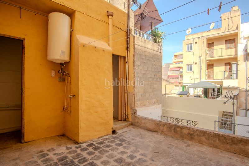 Foto 67671b76-6b8d-44a5-b7aa-cda3d7d0d746. Casa adossada a S´Arenal Palma de Mallorca