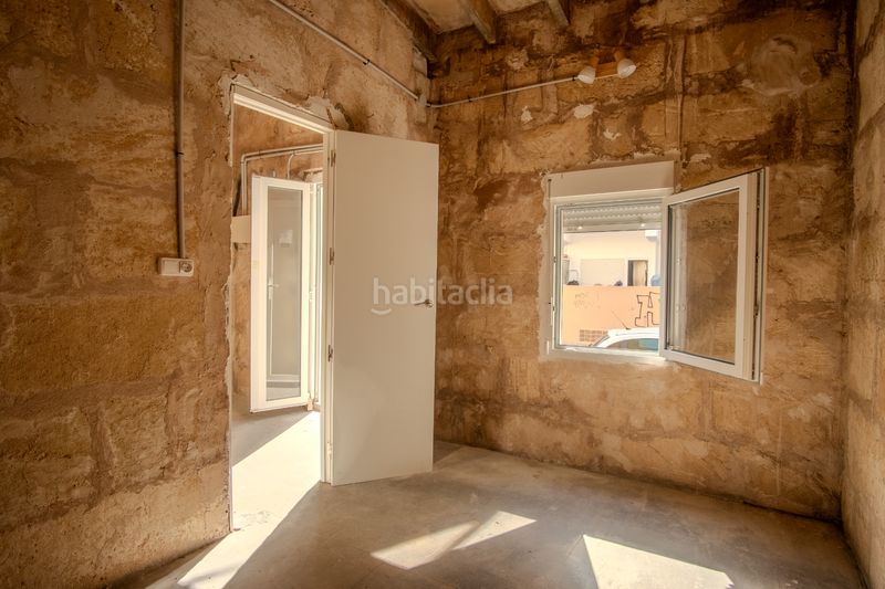 Foto 9f204482-406d-4e49-a406-03b8295ded3c. Casa adossada a S´Arenal Palma de Mallorca