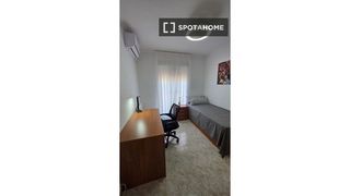 Rent Flat in La Huerta. Habitación en piso compartido en muchamiel