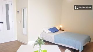 Miete Etagenwohnung in Alfara del Patriarca. Se alquila habitación en alfara del patriarca, valencia