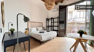 Affitto Appartamento in Raval. Habitación en piso compartido, dreta de leixample, barcelona