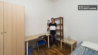 Miete Etagenwohnung in Gaztambide. Alquiler de habitaciones en piso compartido en malasaña  estudia