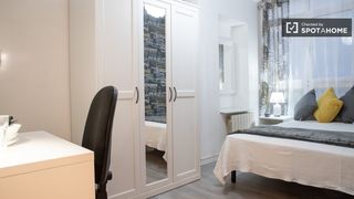 Lloguer Pis a Caballería Española. Se alquila habitación en piso compartido de 4 habitaciones, alca