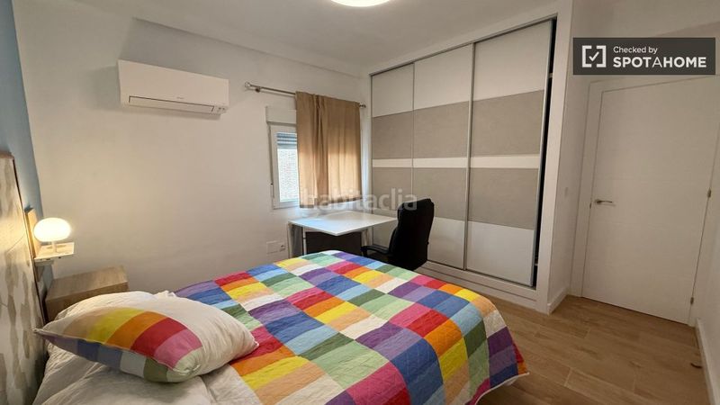 Foto 4cdcda2d-c1fa-43a8-9b32-8d5b661141b1. Rent flat with heating in La Unión - Cruz de Humilladero - Los Tilos Málaga