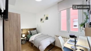 Miete Etagenwohnung in Campamento. Habitación en piso de 5 habitaciones en alquiler en madrid.
