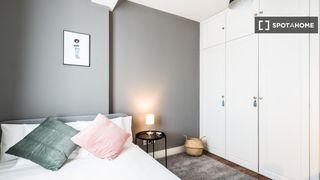 Miete Etagenwohnung in Estrella. Piso compartido en madrid