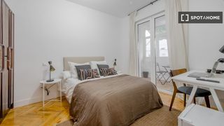 Lloguer Pis a Ibiza. Se alquila habitación en piso compartido en madrid