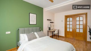 Lloguer Pis a Conde Orgaz - Piovera. Habitación en piso compartido en alquiler en piovera, madrid.