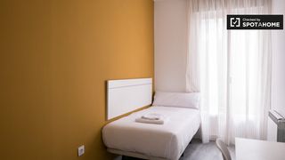 Affitto Appartamento in Sol. Elegante habitación en alquiler en madrid centro