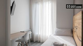 Affitto Appartamento in Sol. Bonita habitación en alquiler en el centro de madrid.