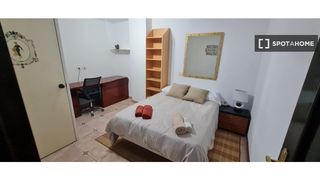 Lloguer Pis a Casablanca - Calvario. Habitación en piso compartido de 2 habitaciones en alquiler en v