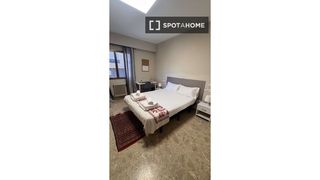 Rent Flat in Sant Francesc. Habitación en piso compartido en sant francesc, valencia.