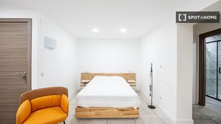 Lloguer Pis a Sol. Habitación en piso compartido en alquiler en sol, madrid.